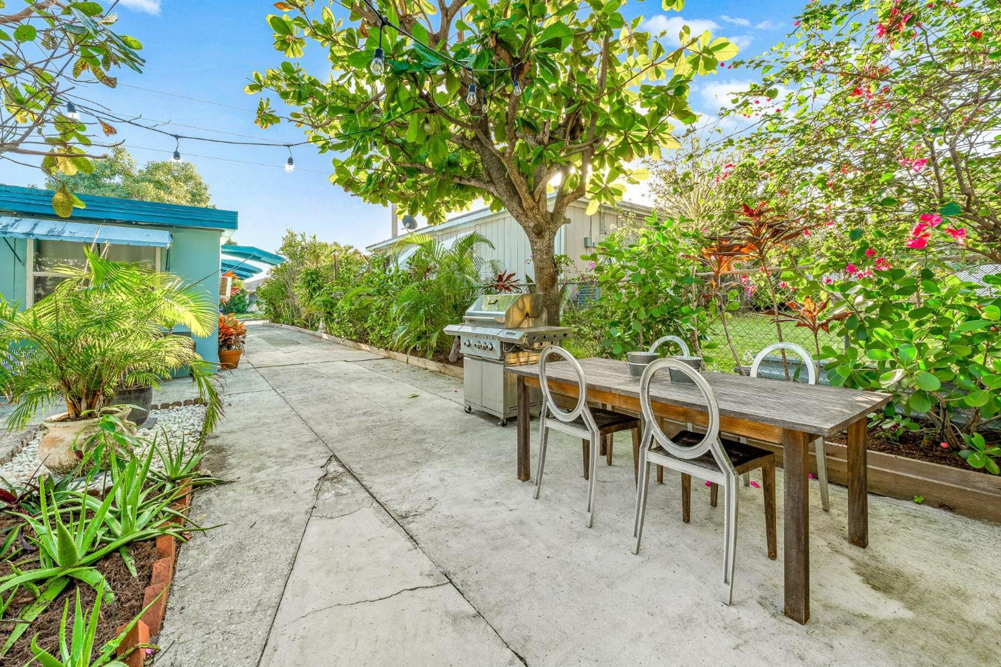 Apartment Lovely 2br West Palm Beach